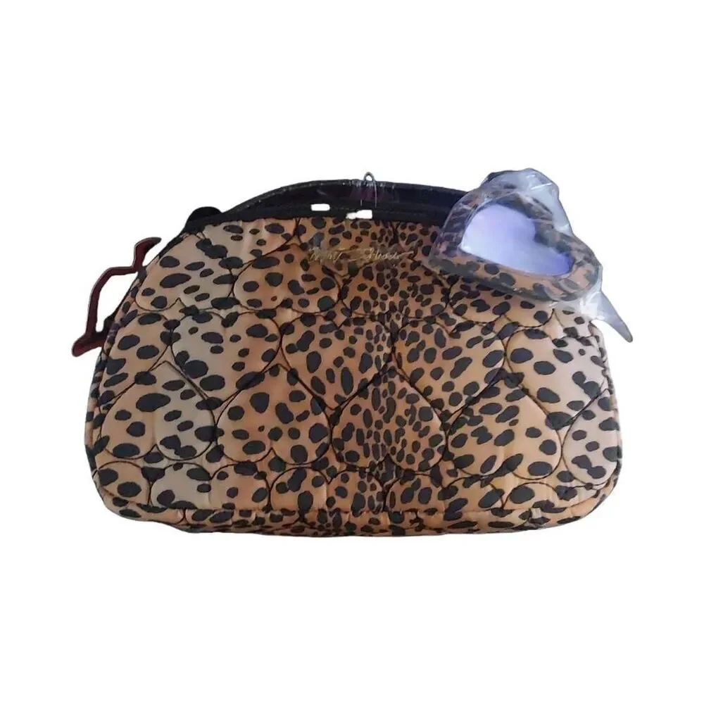 NWT~BETSEY JOHNSON Loaf Cosmetic case with Heart Mirror~Leopard design~$48